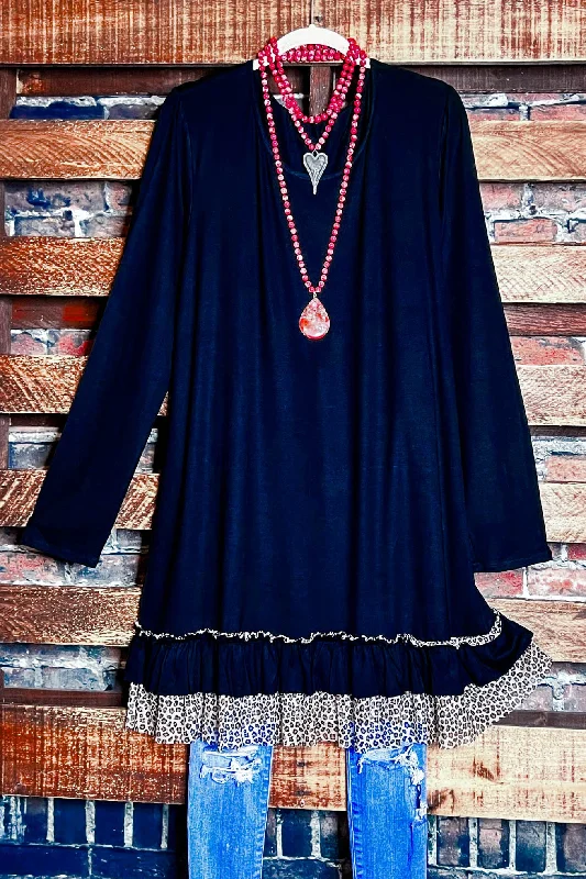 DARLING DAY DREAM LONG TUNIC IN BLACK