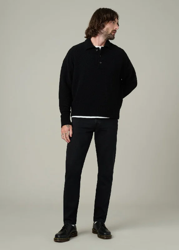 Leather Patch Embellished Men's JeansTHE SLIM STRAIGHT 32