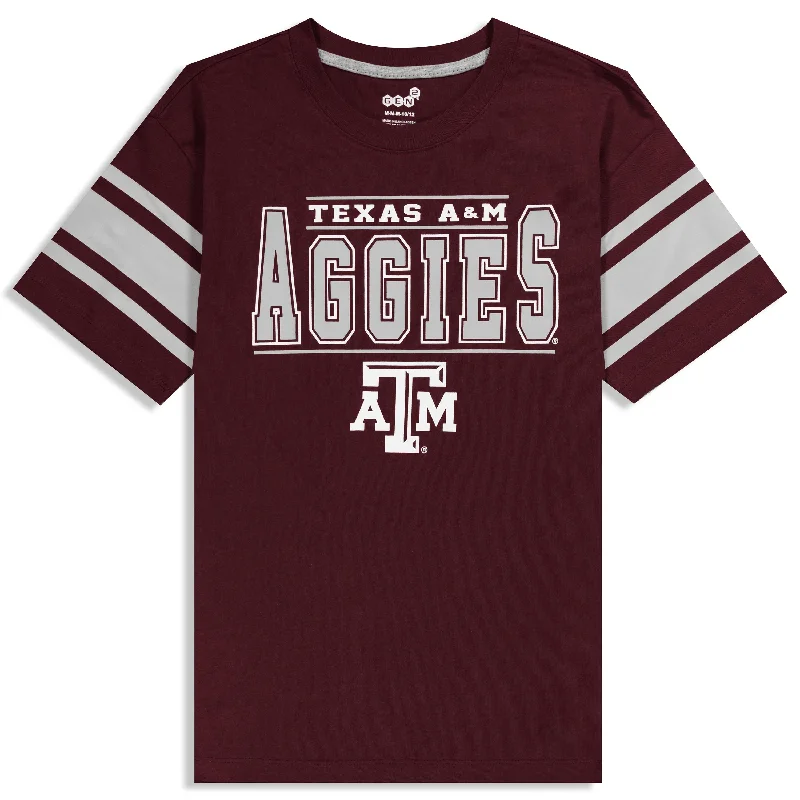 Layered Men's VestsHuddle Up Aggies T-shirt